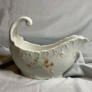 Gravy boat porcelain flower pattern hand painted.
